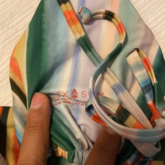 SOLD. Stone fox swim bikini set - Picture 5 of 5